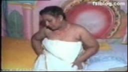 Mallu drama actress aunty